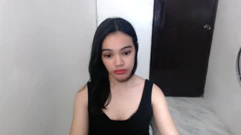 cuddlepunk_bubble online show from April 28, 9:30 pm