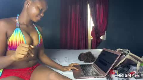 Lisa online show from July 12, 2:53 pm