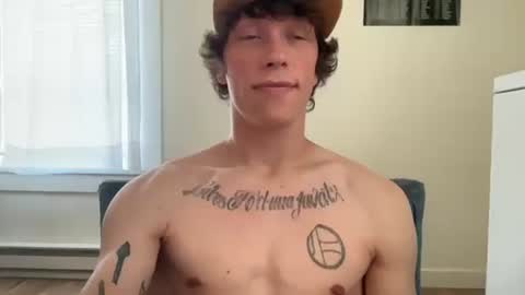 Snapshot of cum_with_me_96 chatting on September 23, 9:43 pm cum_with_me_96 online show from September 23, 9:43 pm