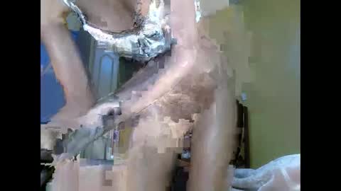 Snapshot of cumbaby_16 chatting on October 8, 9:59 am cumbaby_16 online show from October 8, 9:59 am