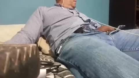 cumbian_chero online show from October 5, 9:22 pm