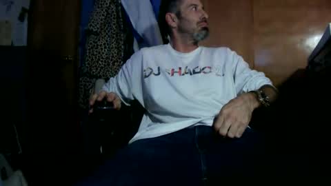 cumonmeplease6 online show from February 25, 6:06 am