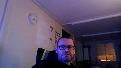 cumplay70 online show from December 20, 7:15 am