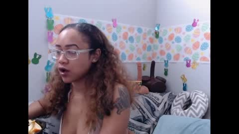 Nia Reese online show from April 2, 6:37 pm