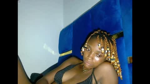 cupidxdoll online show from March 25, 5:03 am