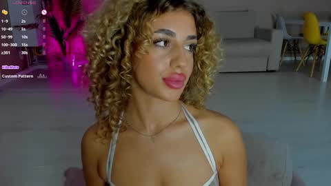 Antonia online show from November 7, 9:34 am