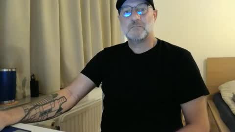 Curman85 online show from January 14, 11:57 pm