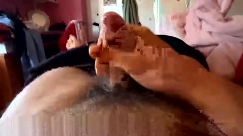 Snapshot of currocll chatting on October 6, 7:59 am currocll online show from October 6, 7:59 am