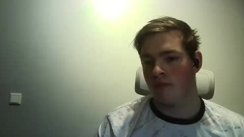 curty120 online show from November 27, 4:25 pm