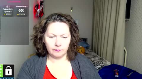 curvy_girlz online show from October 19, 5:17 pm