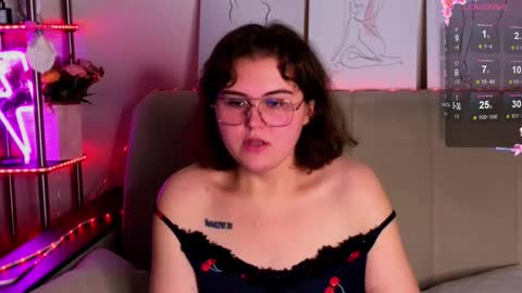 Jane  online show from October 17, 8:07 am