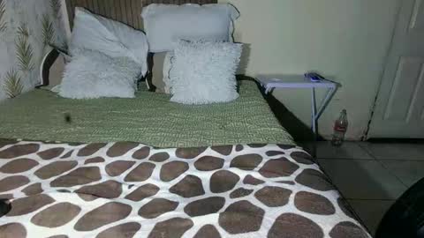 curvybae45 online show from March 12, 3:16 pm