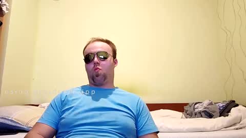 cute69696969 online show from February 8, 9:15 pm