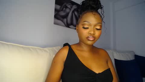 Liya online show from March 6, 9:25 am