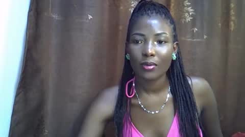 cute_emmy1 online show from October 26, 8:41 pm