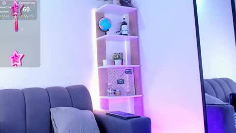 Cute horny1 online show from February 20, 12:51 pm