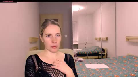 cute_lion_ online show from January 8, 4:24 pm