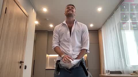 cute_skywalker online show from October 14, 6:49 am