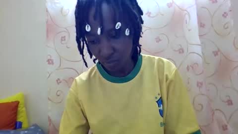 cute_xeniah online show from October 17, 9:46 am