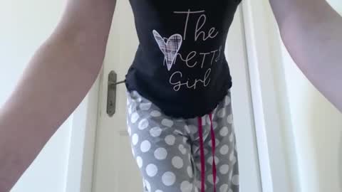 Anne-Marie  online show from October 18, 9:24 am