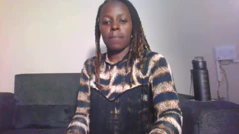 Cuteberry87 online show from February 25, 6:17 am