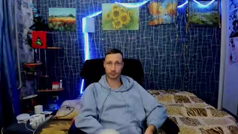 cuteboy228 online show from January 14, 7:55 pm