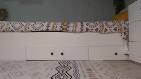 Anna online show from September 20, 9:45 am