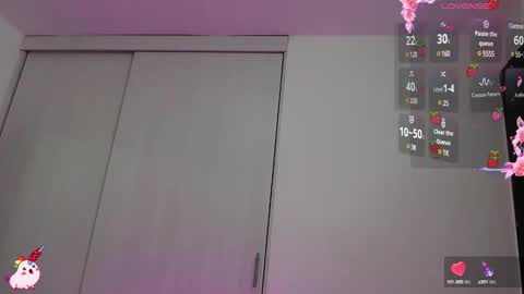 Hanna online show from February 9, 10:43 pm