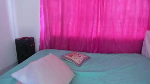 Natalie online show from October 19, 1:49 pm