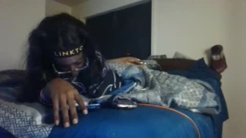 mary mack online show from October 26, 4:57 am