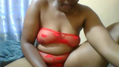 cutezarina online show from June 15, 8:28 am