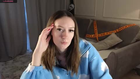 Kate online show from November 5, 8:38 am