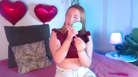 Laura online show from February 19, 11:53 am