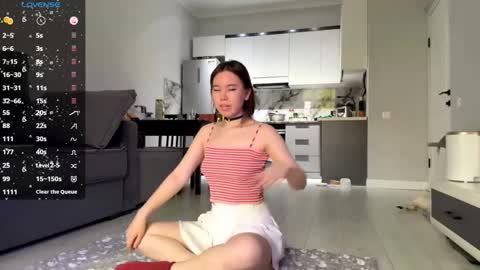 Akemi online show from September 16, 9:55 am