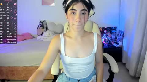 Snapshot of cyber_lizz chatting on September 27, 2:09 am Liz online show from September 27, 2:09 am