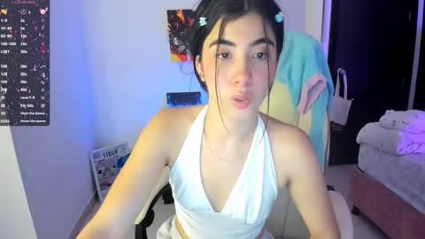 Snapshot of cyber_lizz chatting on October 22, 11:17 pm Liz online show from October 22, 11:17 pm