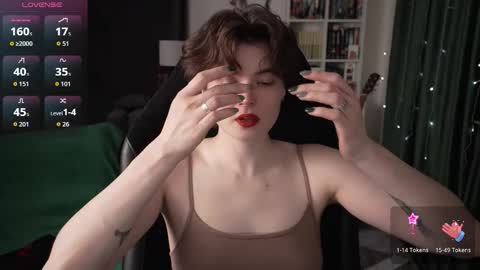 Helen Blossom online show from October 14, 9:29 pm