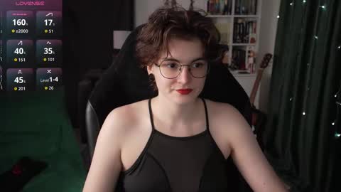 Helen Blossom online show from September 14, 8:10 pm