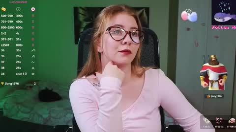 Donna online show from September 13, 9:28 pm