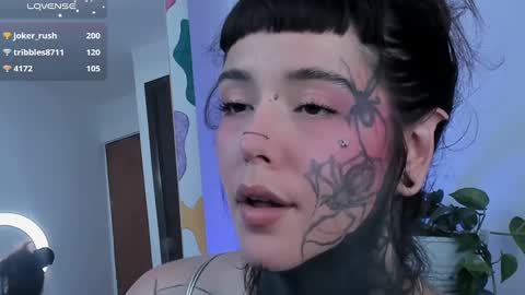 Snapshot of daarlene chatting on March 9, 4:33 pm Darlene online show from March 9, 4:33 pm