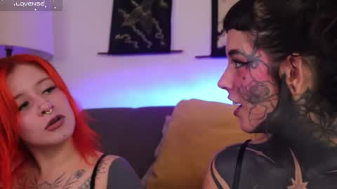 Darlene online show from December 17, 11:50 am