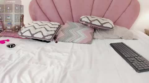 Bethany online show from September 25, 11:01 pm