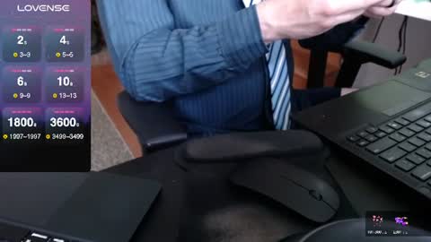 DadsSecret online show from June 11, 2:59 pm