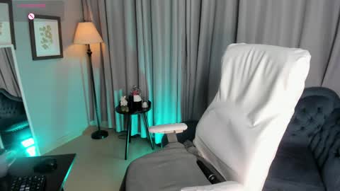 Dafne online show from May 8, 1:06 pm