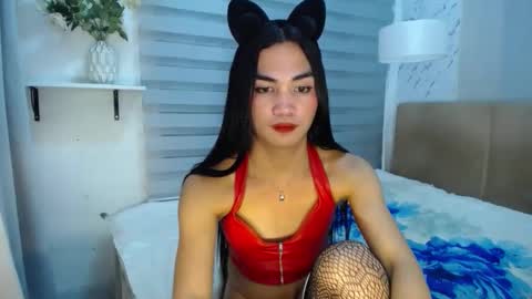 Gwyn online show from February 6, 6:46 pm