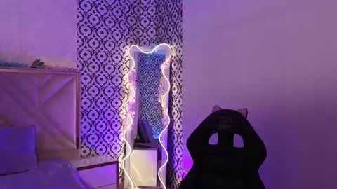 dahia  online show from March 2, 3:22 am