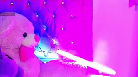    online show from February 7, 9:16 am