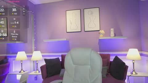 Dahlia Grey online show from November 4, 11:44 am