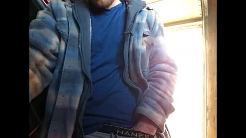 Snapshot of dailyjerker84 chatting on February 28, 5:15 pm DailyJerker84 online show from February 28, 5:15 pm