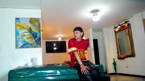daiquirie online show from May 6, 1:28 pm
